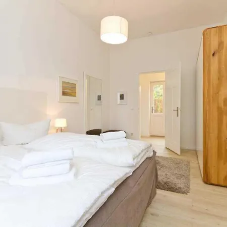 Diehl App 1 Apartment *